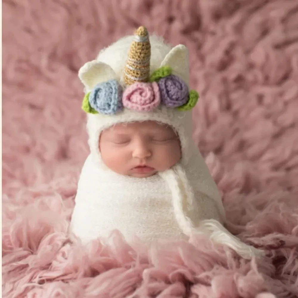 Daisy Baby Girls Infant Unicorn Beanie Hat White with Flowers 0-6 month NWT